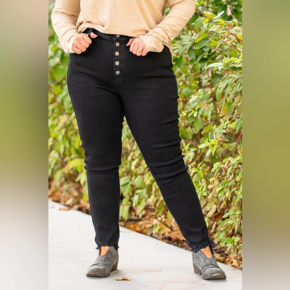Kancan East Hartford High Rise Button Fly Black Skinny
Jeans Size 2XL